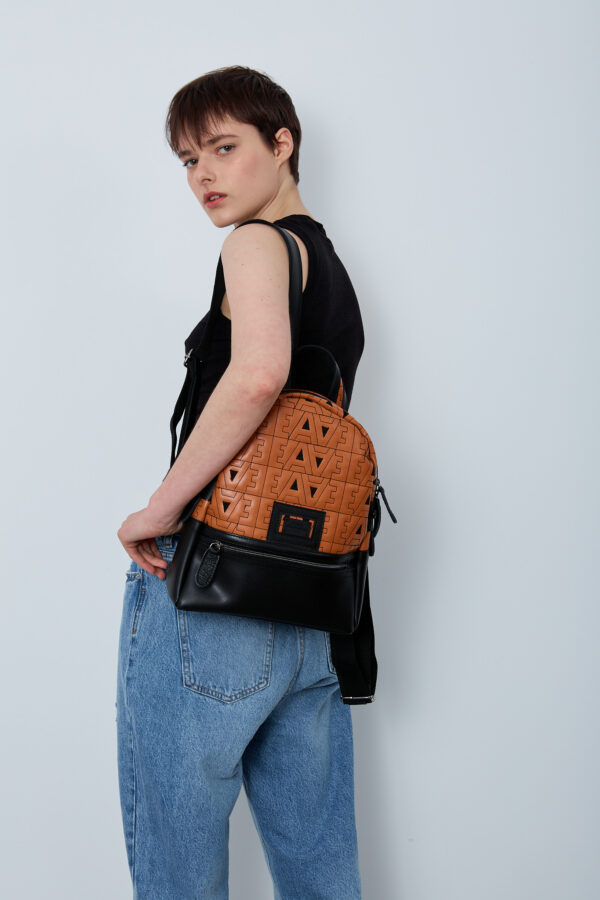 EA Backpack Mini Cognac